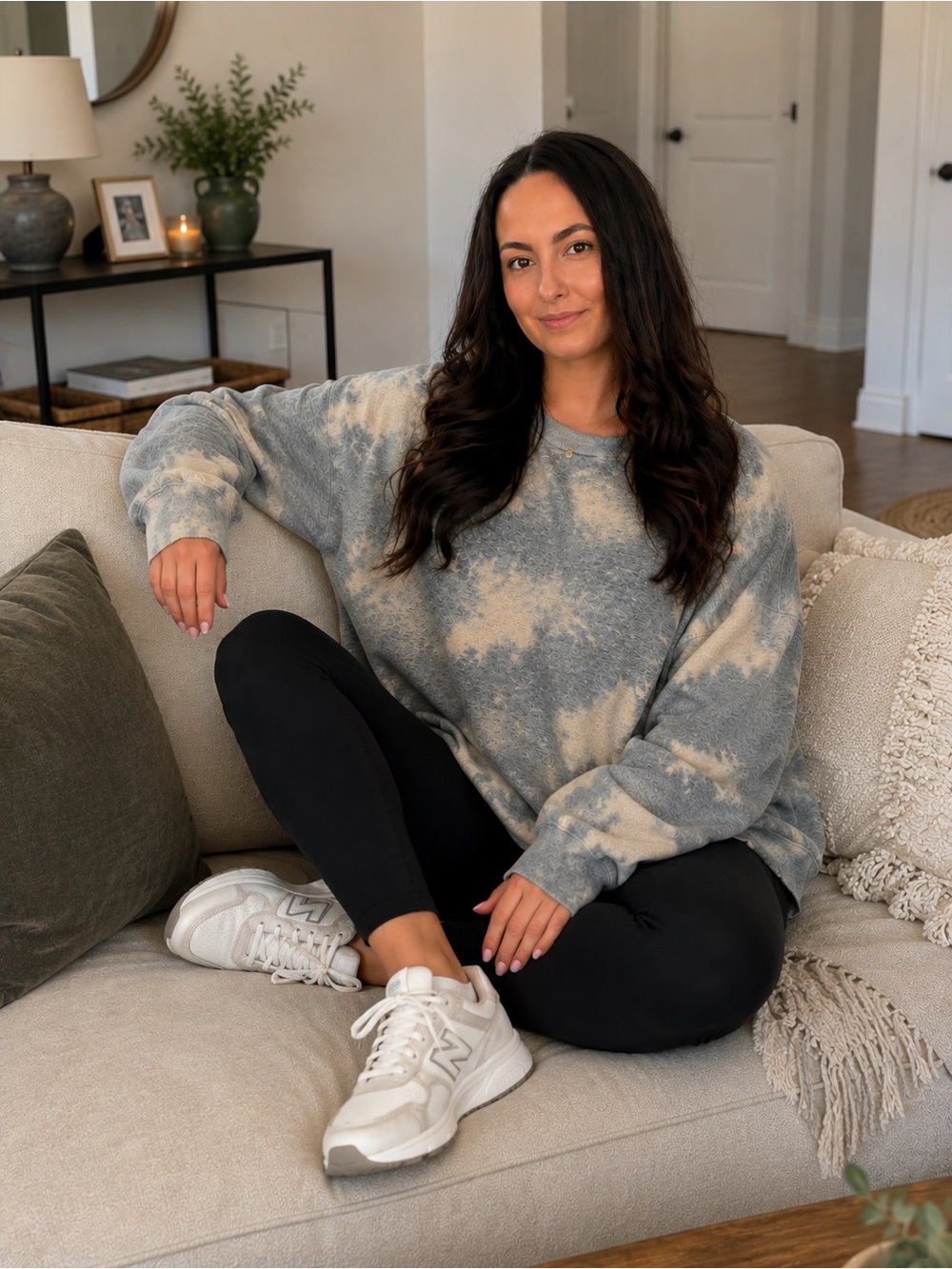 |TNA Aritzia| Women’s Bleach Tie-Dye Oversized Sweater